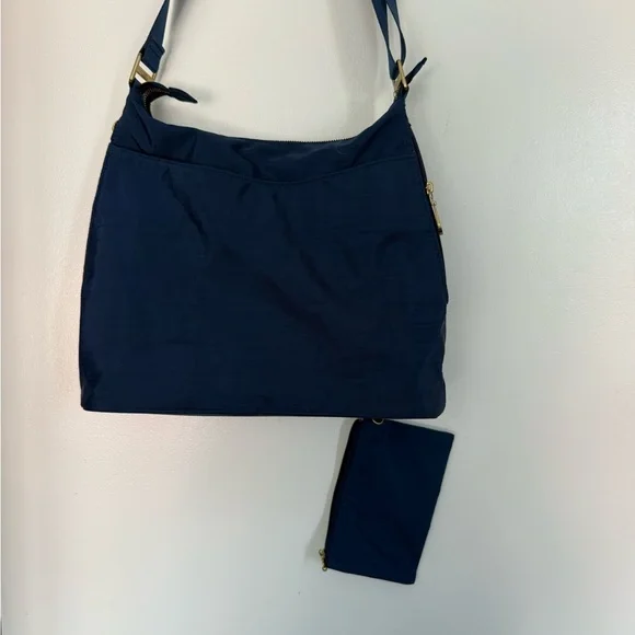 NWOT Baggallini Navy Crossbody Shoulder Bag with Turn-Lock Closure and Pouch - Picture 9 of 11